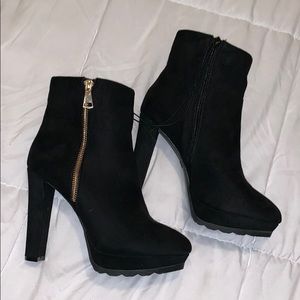 Suede booties with a heel